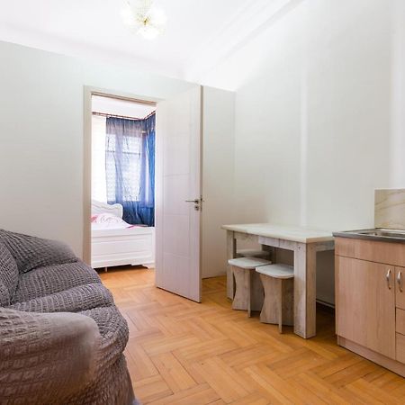 Center 4 You Hotel Tbilisi Luaran gambar