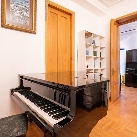 Center 4 You Hotel Tbilisi Luaran gambar