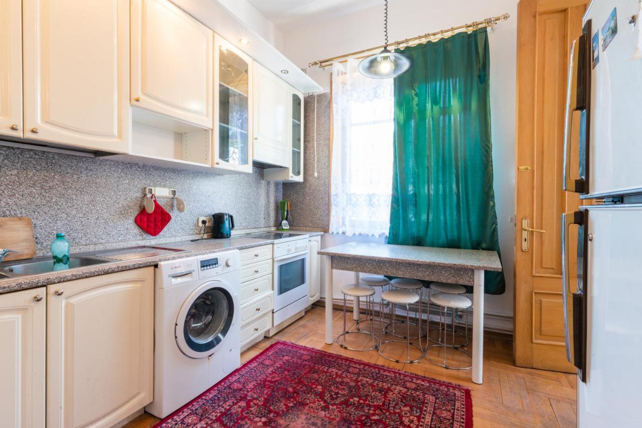 Center 4 You Hotel Tbilisi Luaran gambar
