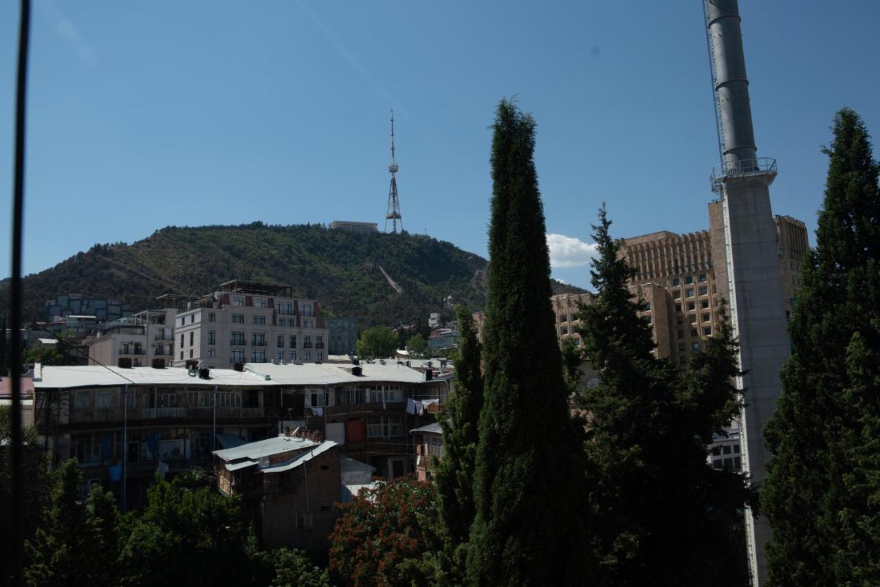 Center 4 You Hotel Tbilisi Luaran gambar