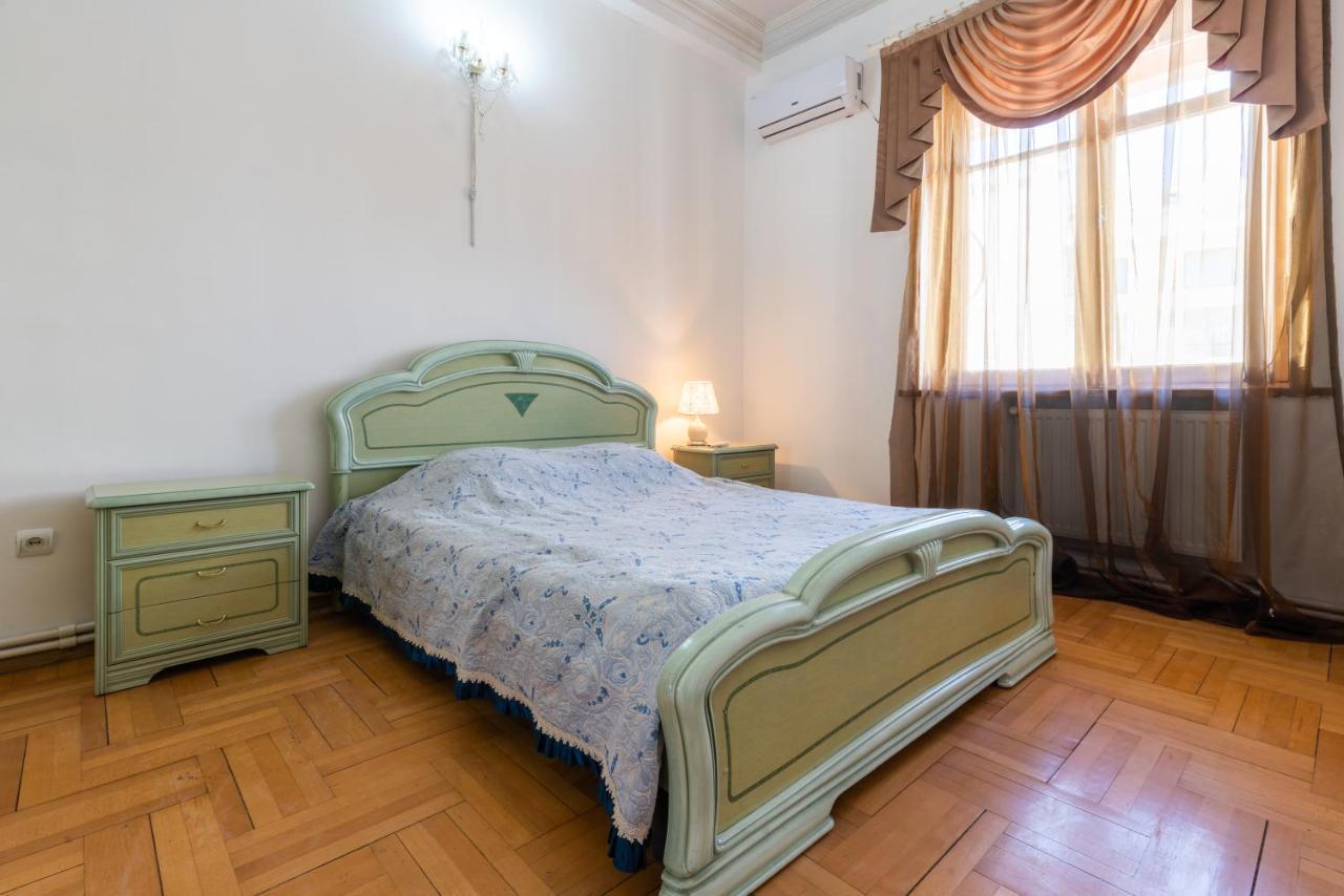 Center 4 You Hotel Tbilisi Luaran gambar