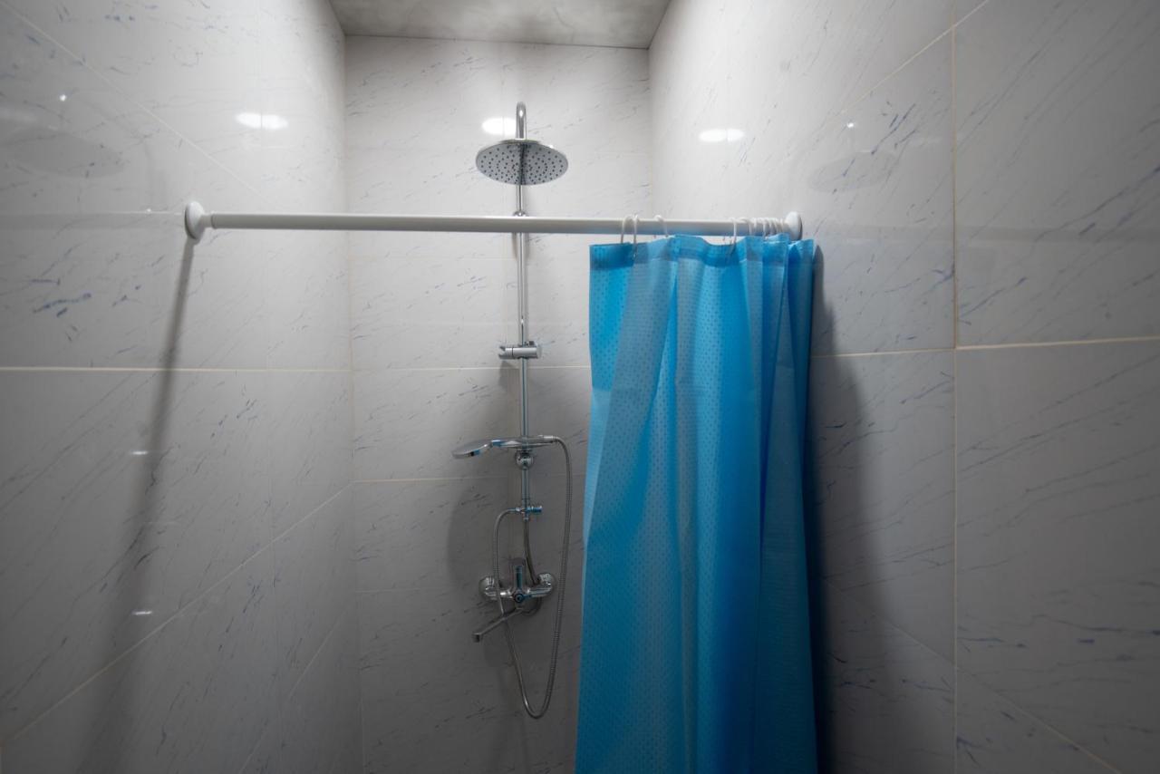 Center 4 You Hotel Tbilisi Luaran gambar