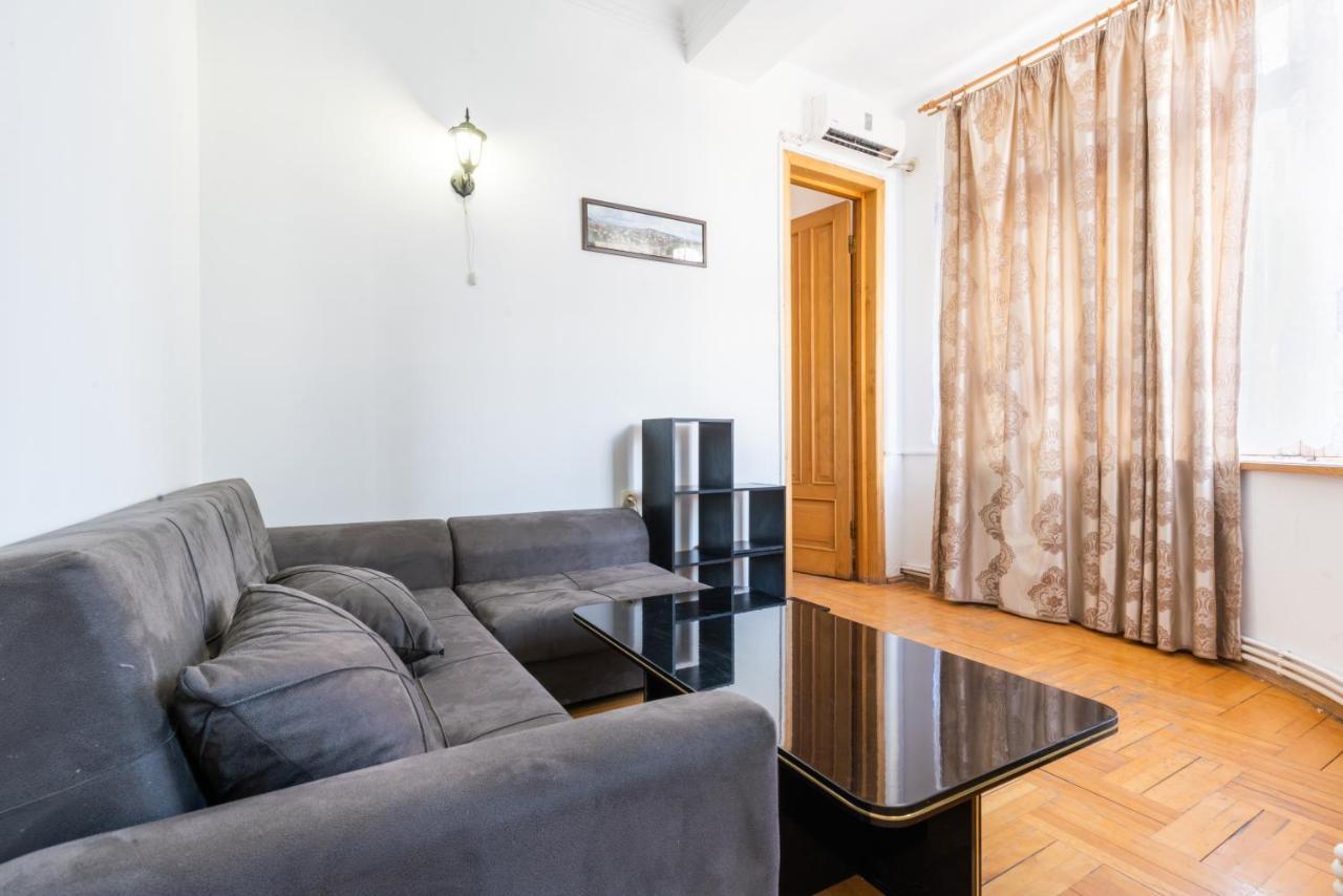 Center 4 You Hotel Tbilisi Luaran gambar