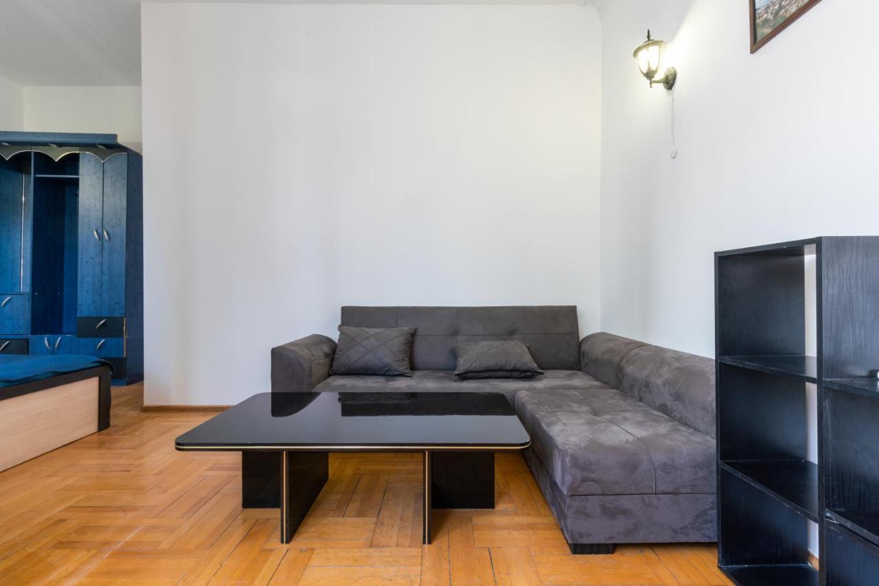 Center 4 You Hotel Tbilisi Luaran gambar