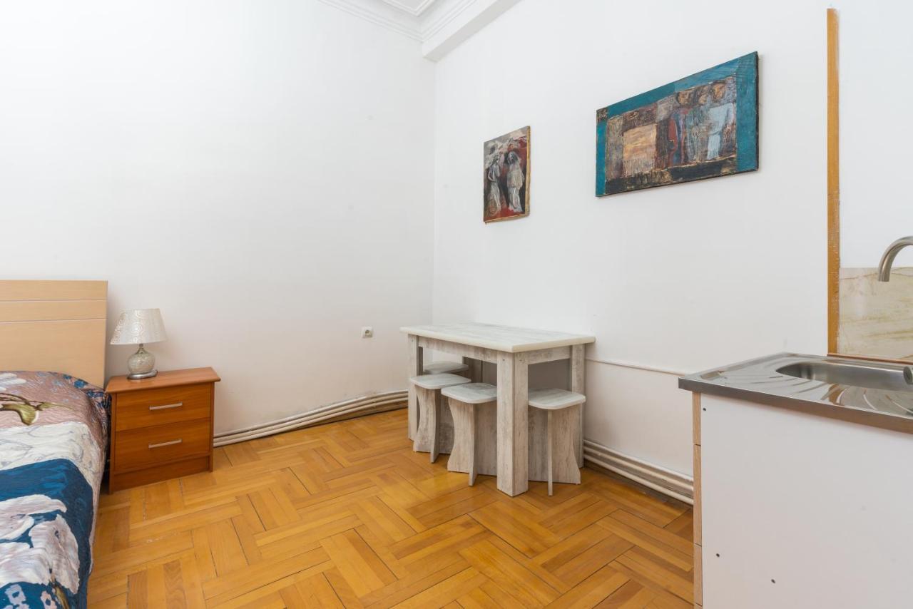 Center 4 You Hotel Tbilisi Luaran gambar